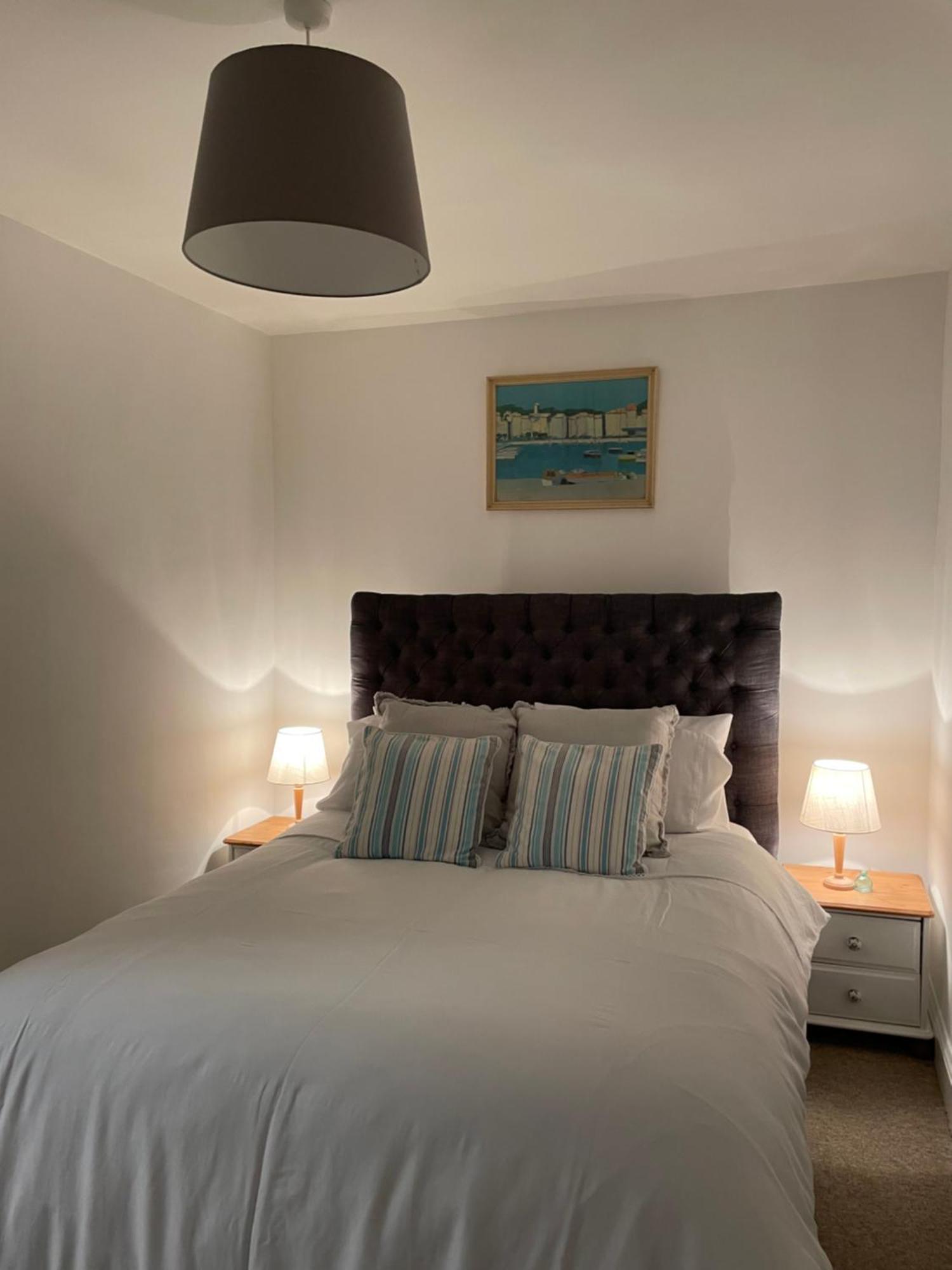 Cute 1 Bed Apartment 2 Mins From The Sea - Sleeps 4, Flat 8 The Gables, Church Street, Lyme Regis Exterior foto